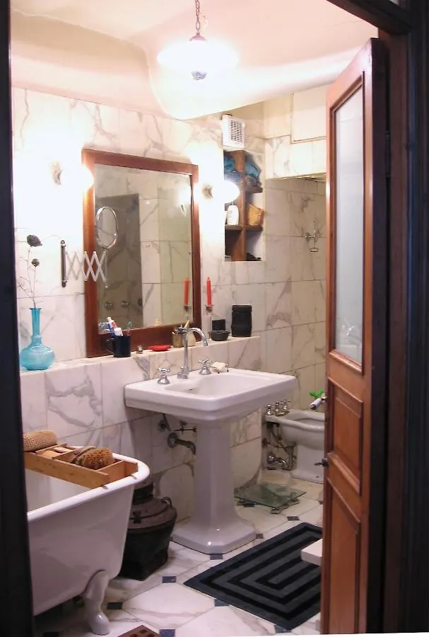 فندق مبيت وإفطار جنوة B&B Camera Con Vista