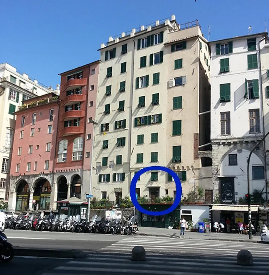 فندق مبيت وإفطار جنوة B&B Camera Con Vista